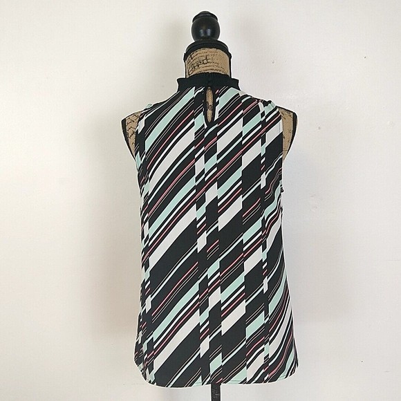 Elle Womens sz S Top Black White Stripe Sleeveless High Neck Button Closure - Picture 5 of 9